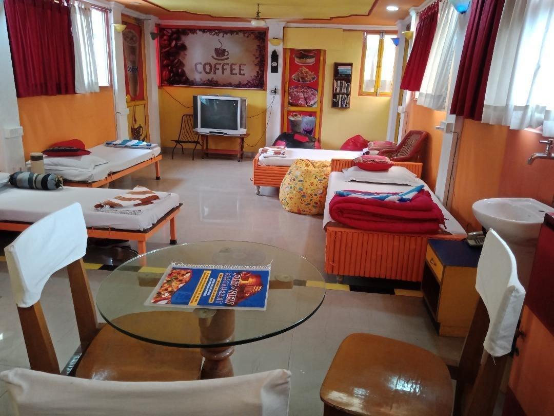 Govind Hotel Джодпур Екстериор снимка