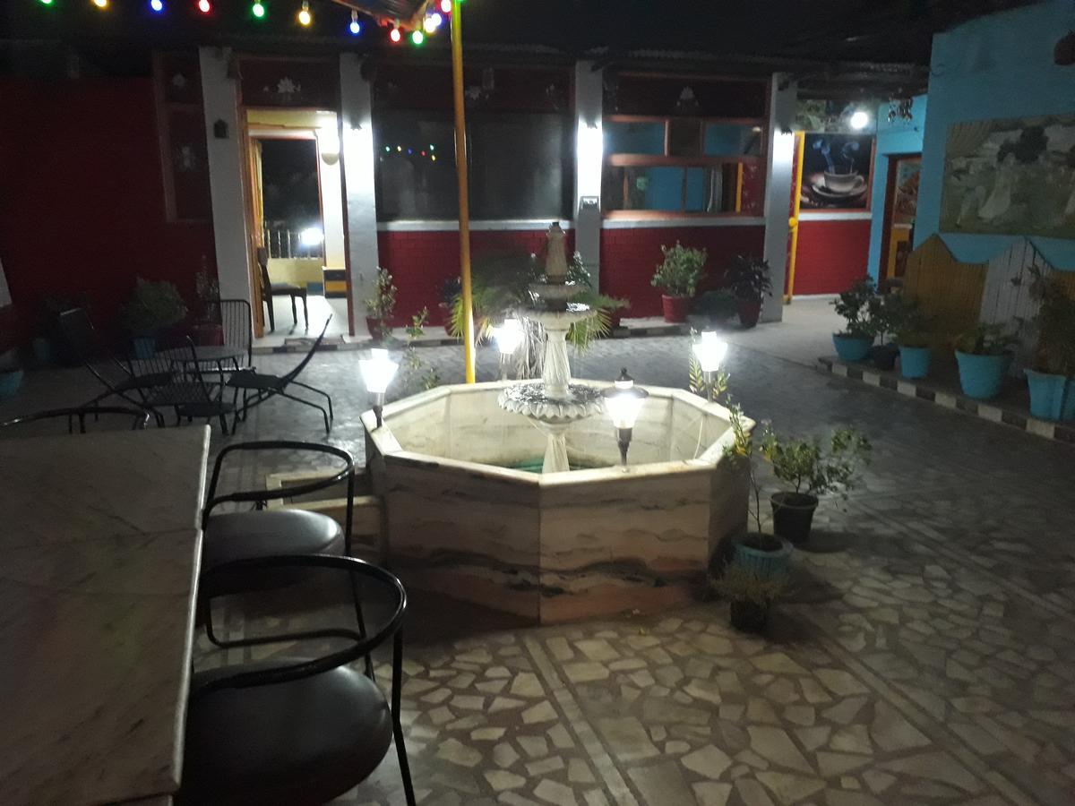 Govind Hotel Джодпур Екстериор снимка