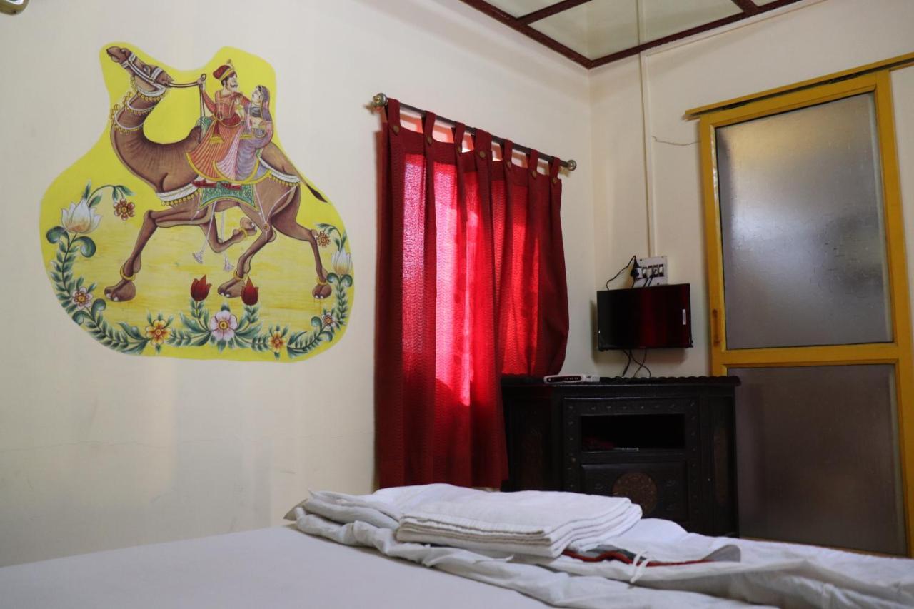 Govind Hotel Джодпур Екстериор снимка